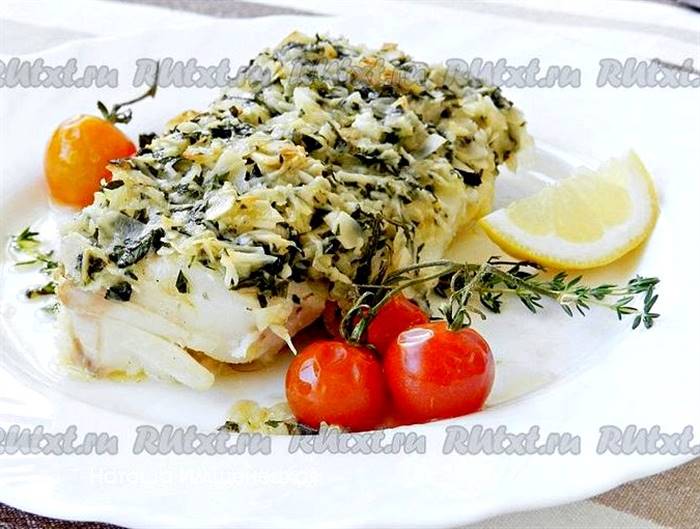 Філе тріски у фользі в духовці з морквою На самому